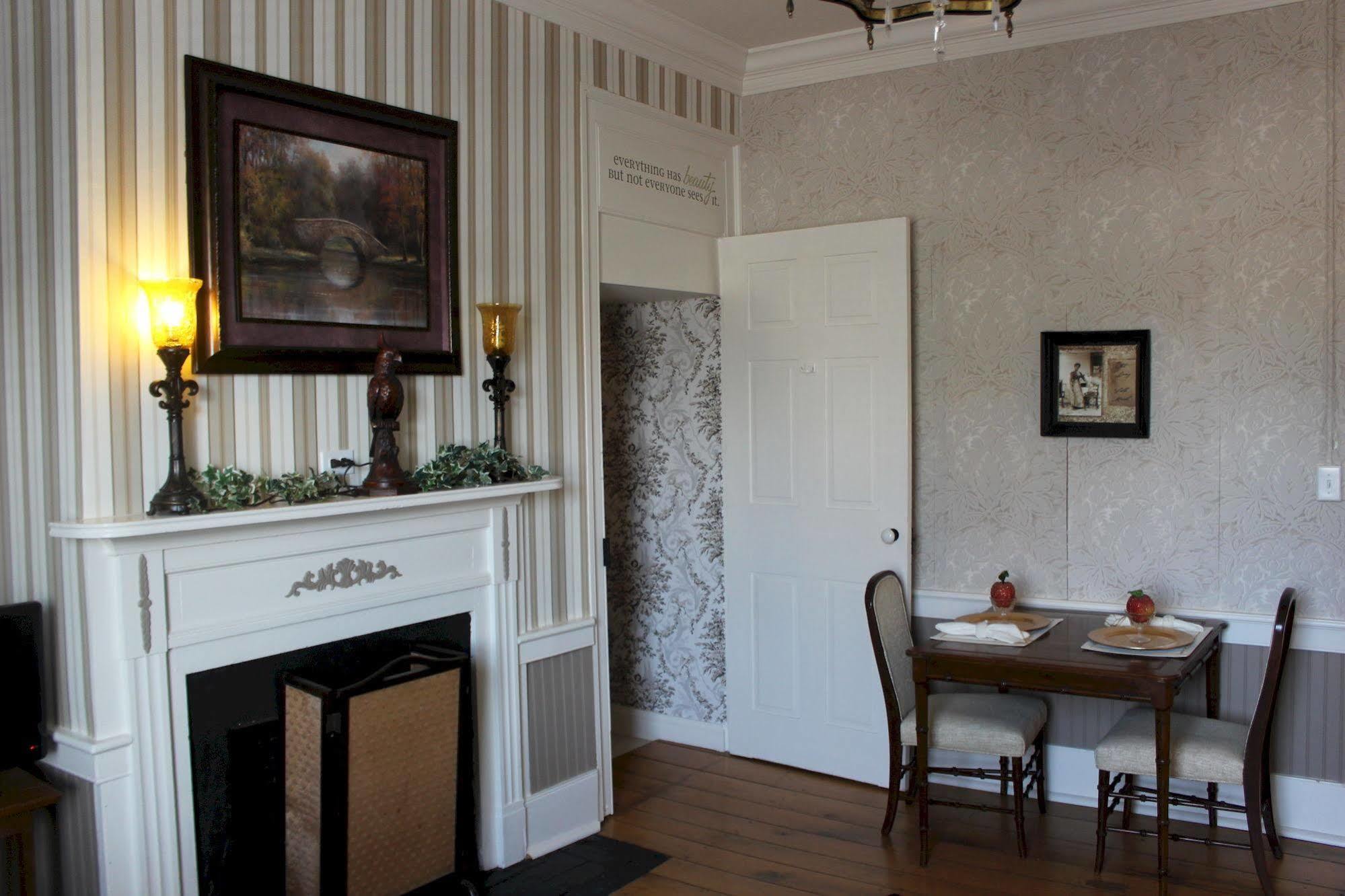 Casselman Inn Grantsville Luaran gambar