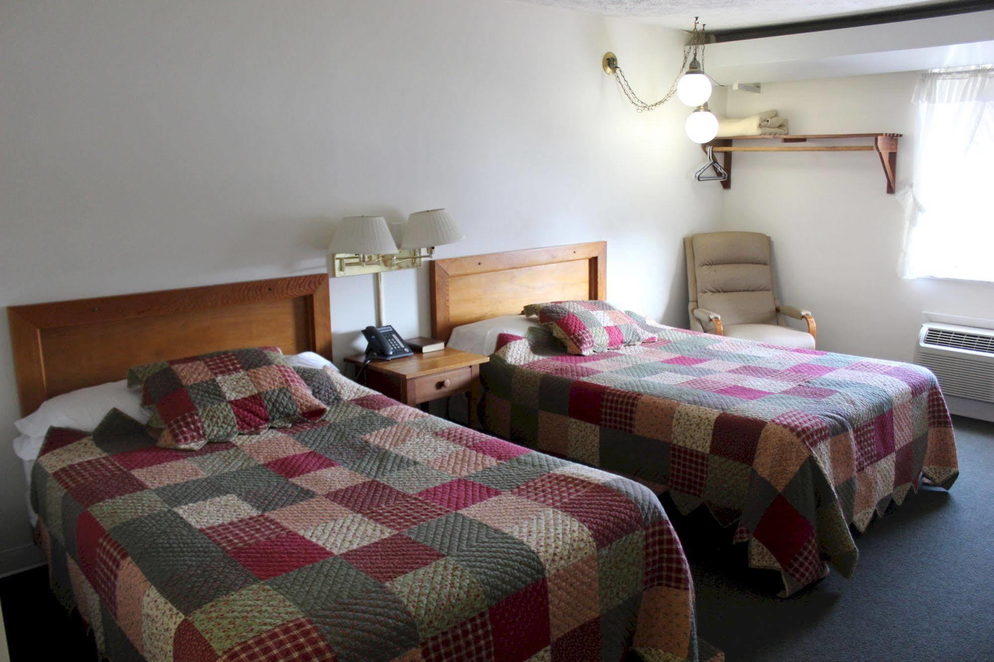 Casselman Inn Grantsville Luaran gambar
