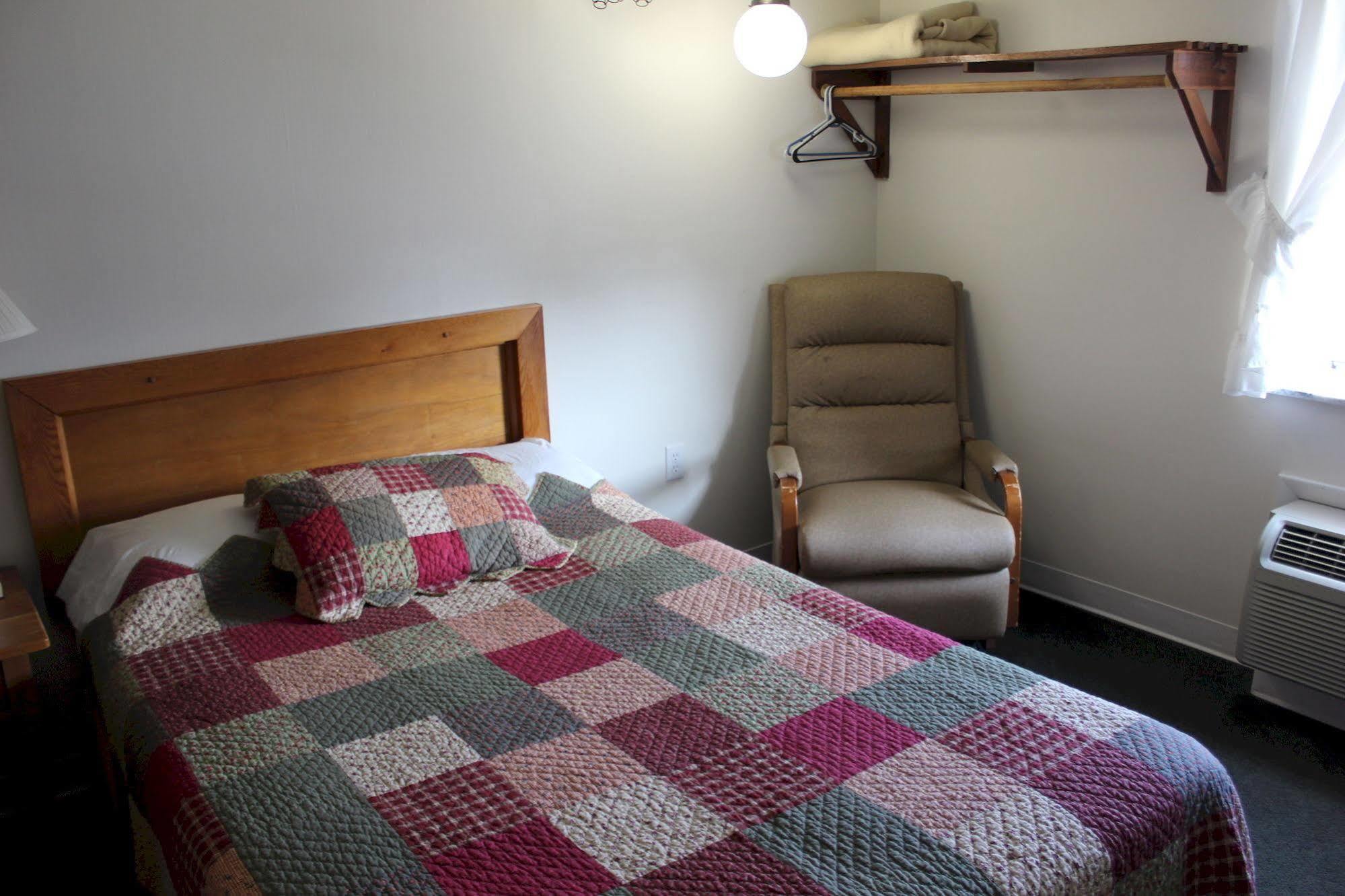 Casselman Inn Grantsville Luaran gambar